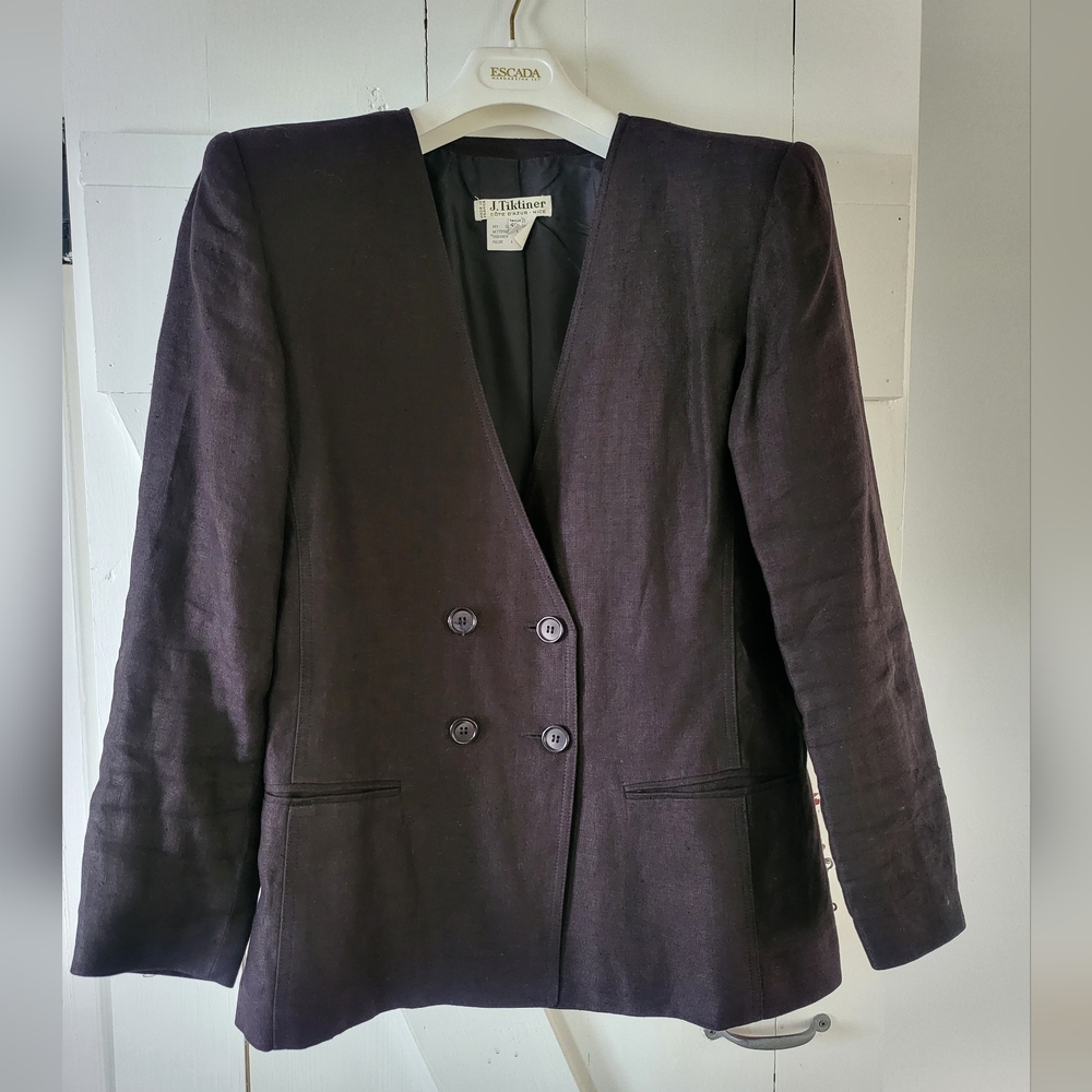 French Riviera Designer, J. Tiktiner, size 10 - Black Blazer